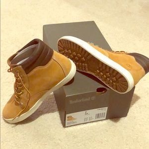 NIB Timberland Dausette Sneaker Boot
